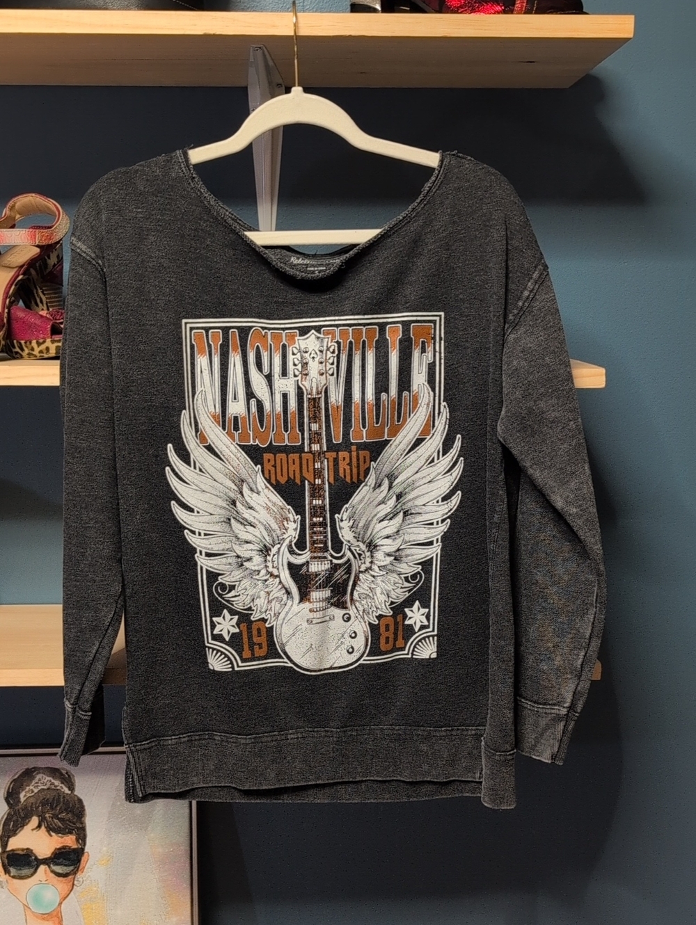 Nashville Road Trip Graphic Sweatshirt - Charcoal